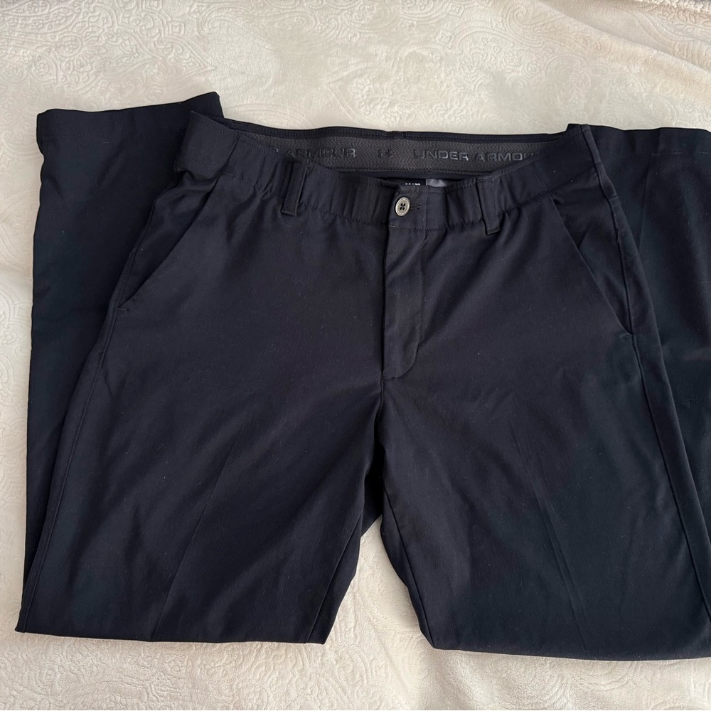 Under Armour Men's Black Athletic Chinos